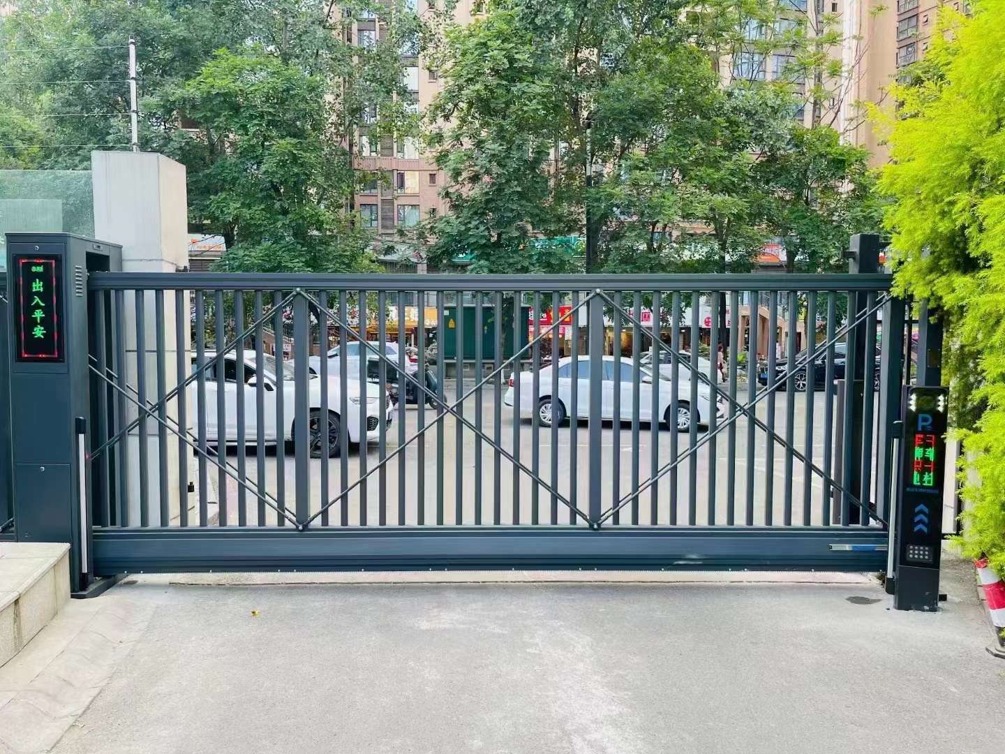 溧阳市电动伸缩门